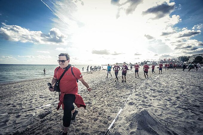 Unterwegs am Strand.